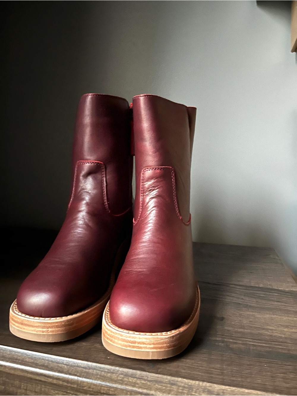 Dingo Women Wine Round Toe Bootie - Picture 5 of 6